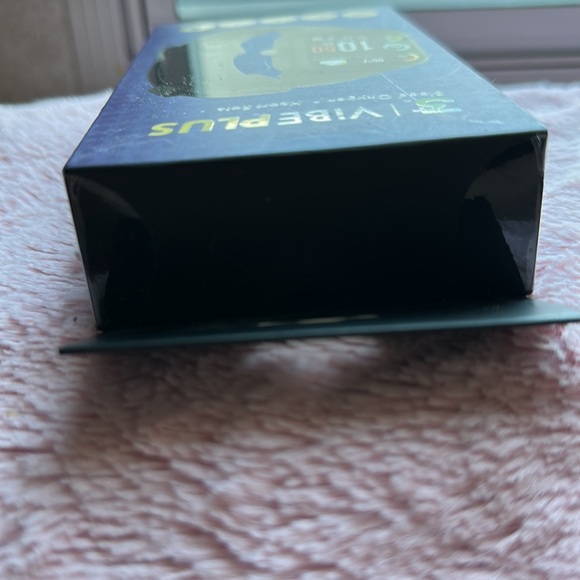 NWT VIBE PLUS 3+ Unused still sealed with packaging for safe shipping I paid 50 - Picture 4 of 7